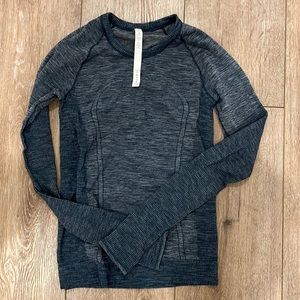 Lululemon long sleeve